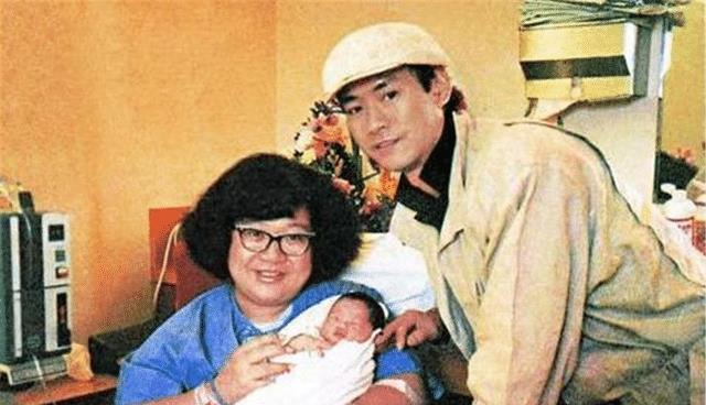 郑少秋|同爸不同命！郑少秋3任妻子4个女儿差别大，母亲实力决定女儿命运