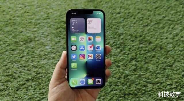 iPhone|小长假出游必备：颜值与实用并重，手机、笔记本电脑优选这几款