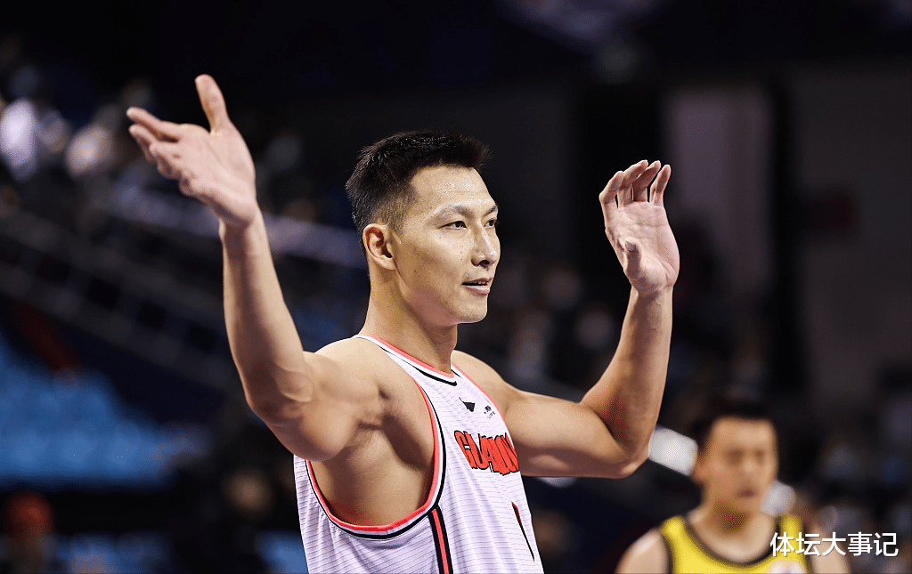 广东男篮|广东队20人名单出炉！马尚没位置，沈阳籍新星伤退，杜锋找来帮手