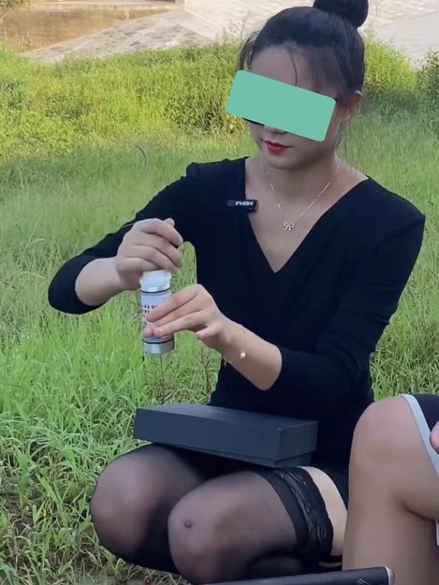 男子带女秘书去钓鱼,要求她挂鱼饵遭拒绝:不在我的职责范围内