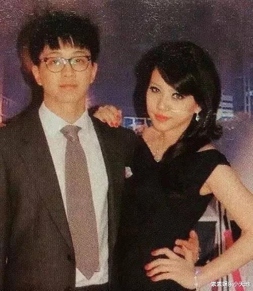 李靓蕾|李靓蕾前男友身份曝光！结婚前后差别很大，像是变了一个人