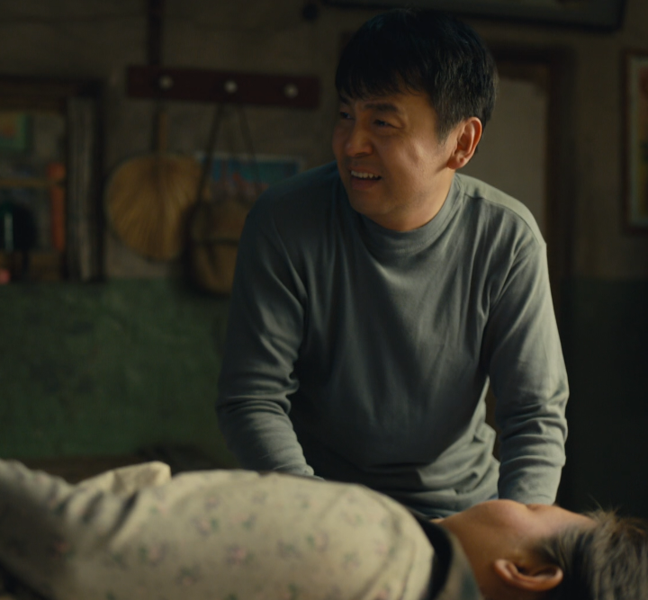 雷佳音|看了8.1分的雷佳音新剧,观众吐槽:眼泪不够流,更新32集不够看