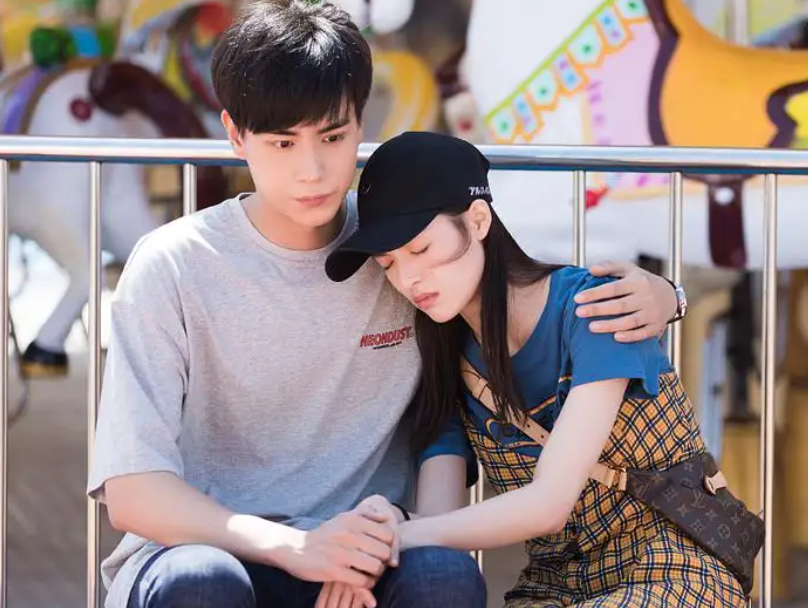 青春须早为|《青春须早为》年轻人的创业史,奋斗中加入甜蜜,让事业与爱平衡