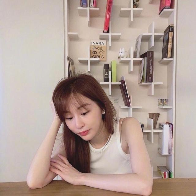 王心凌|39岁王心凌晒出台北的家:全屋虽不豪华,但却没有丝毫俗气,喜欢