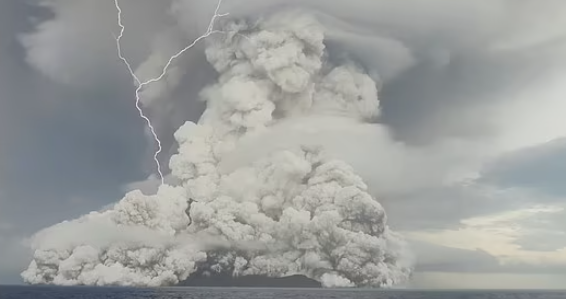 无夏之年或重现地球!科学家:汤加火山喷发是警钟,人类要准备好