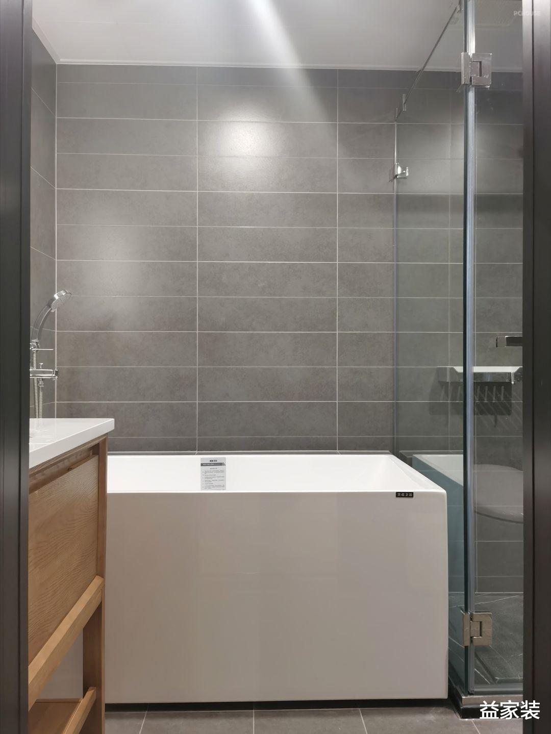 99平现代简约的新家,没有花哨的设计,但足够温馨