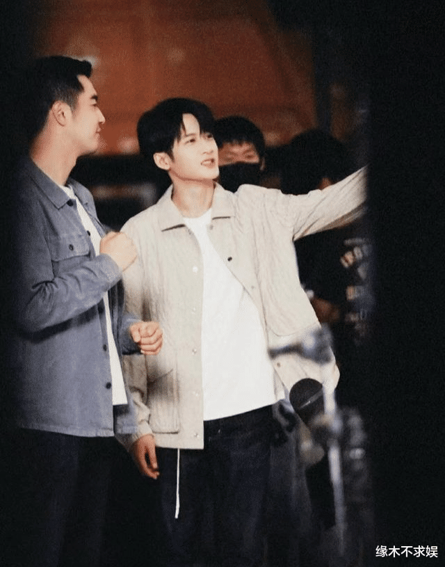 马思纯|都说《猎罪图鉴》双男主互动太“甜”，那是你没见过这些花絮
