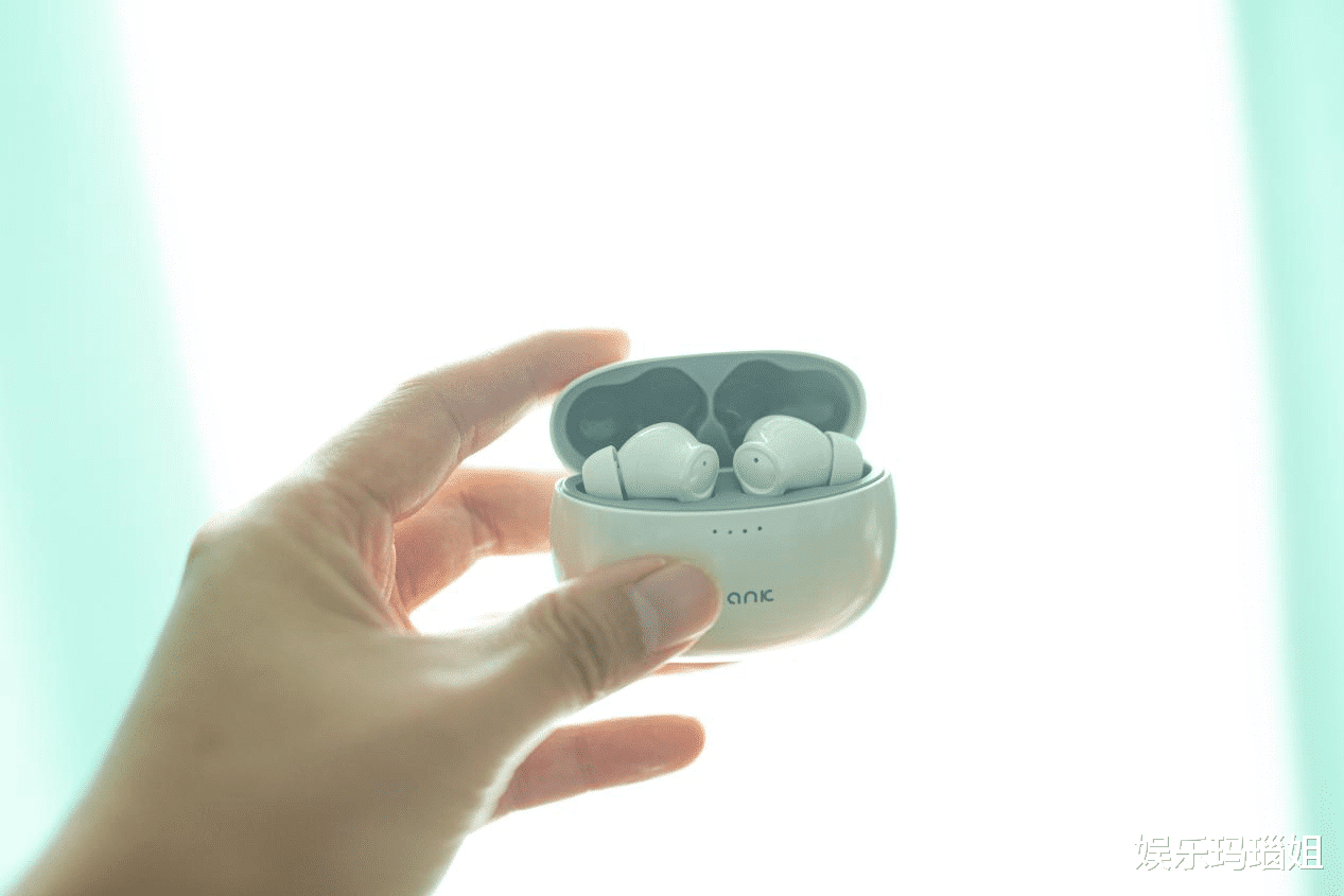 蓝牙耳机|哪个蓝牙耳机性价比最高？性价比高的蓝牙耳机