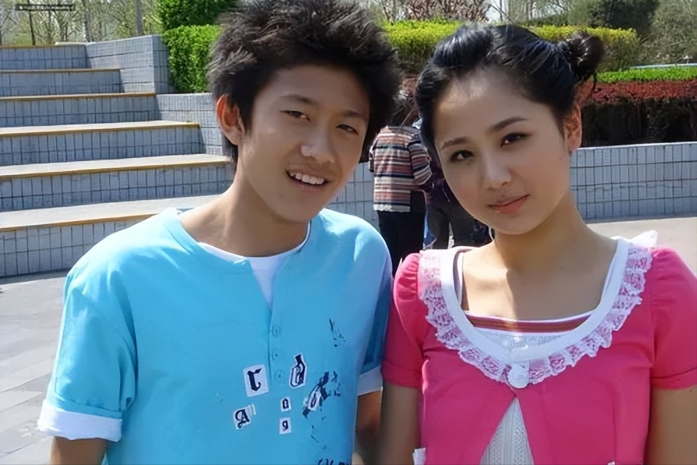 杨紫|知名导演刘信达3问杨紫:张一山发声明,为何不站出来声援他?