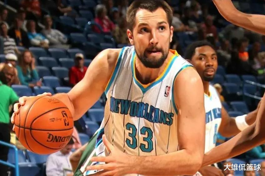 鹈鹕队|美媒列出了鹈鹕职业生涯场均得分最高的十名球员，现役五人入选