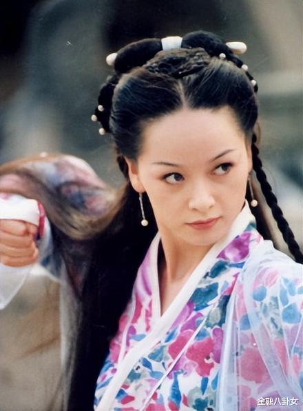 邓建国|娶19岁干女儿的影视大佬，亏到连影视剧版权都要卖了！