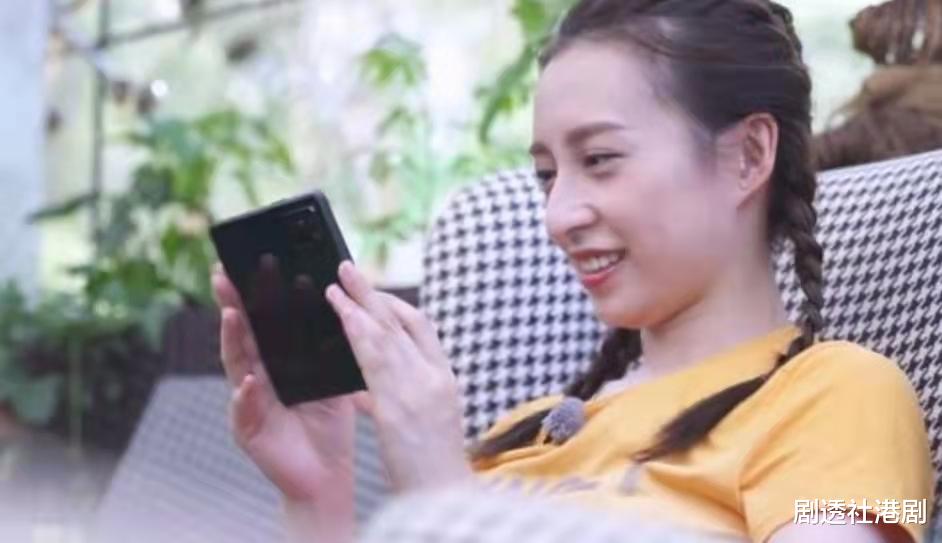 龚嘉欣|渴望有自己的家庭,TVB力捧小花16岁便入行,感慨一路上只有工作