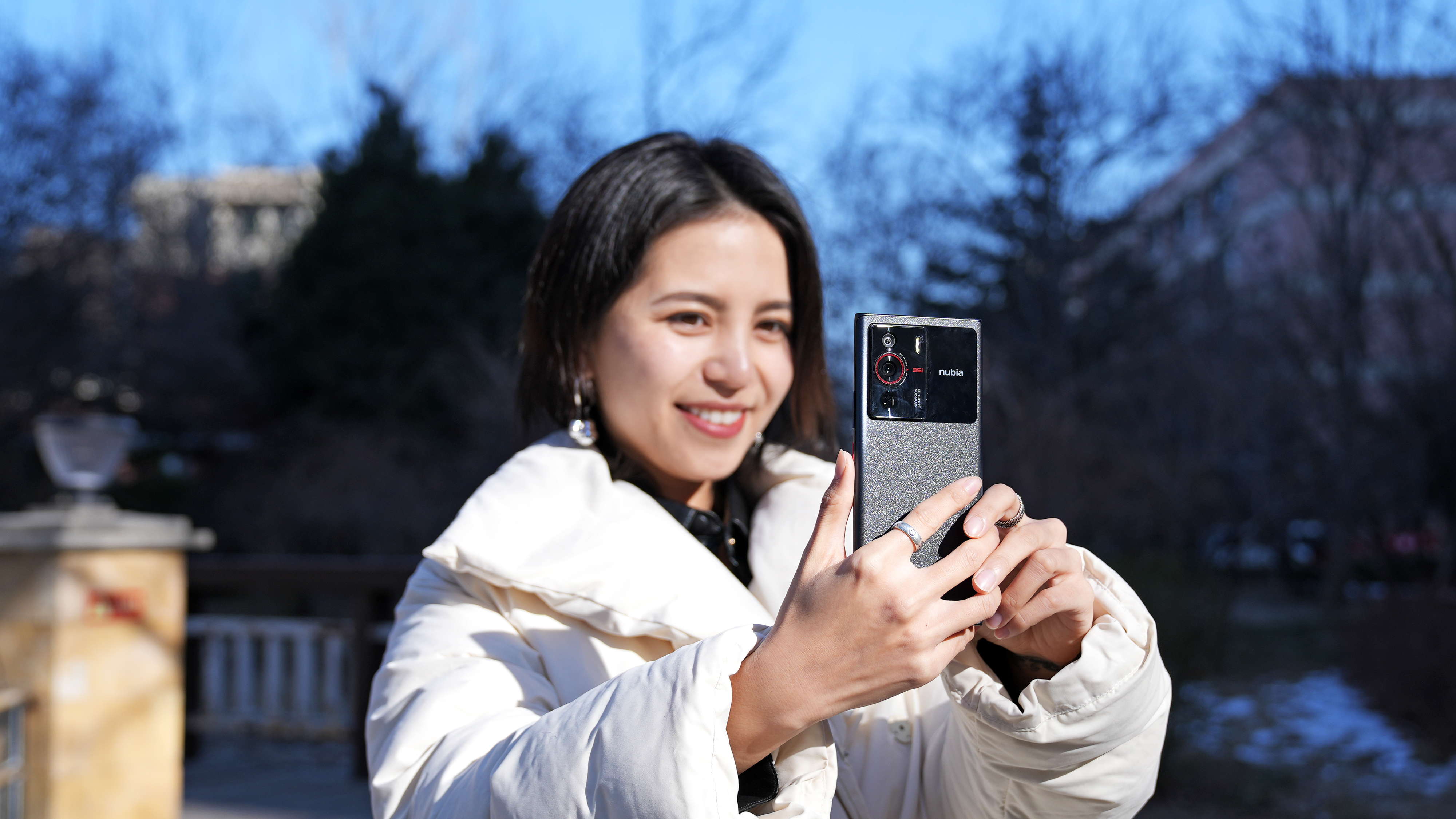 努比亚|努比亚Z40 Pro发布：比OPPO炫太多了