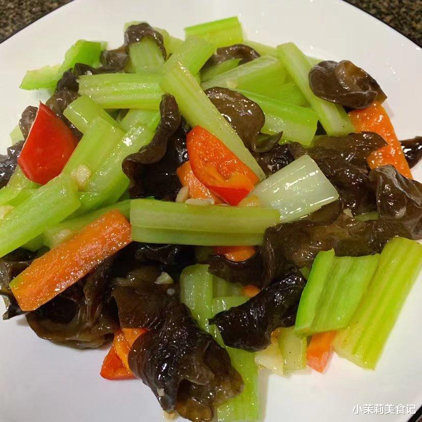 南瓜|女人更年期,吃好比穿好重要,多吃6种碱性食物,补雌激素显年轻