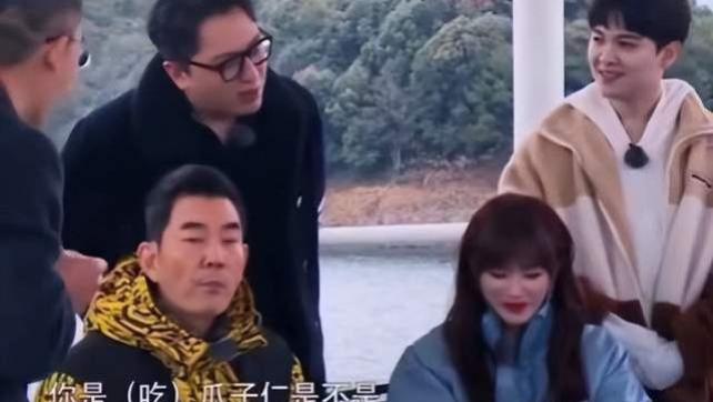 孔雪儿|孔雪儿鱼子酱事件被翻出！本人回应，多名男星发文解释