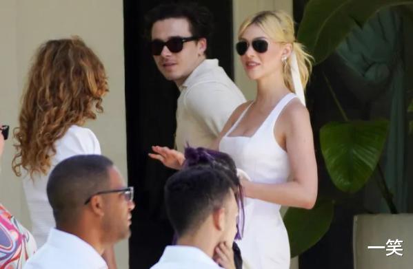 布鲁克林|布鲁克林与妮可拉佩尔茨结婚照首曝光，婚礼费用高达1.2亿，超壕