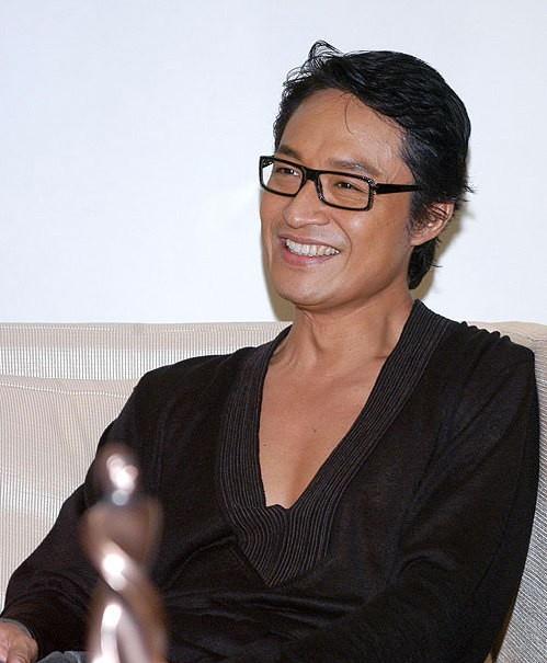 马景涛|马景涛:两段婚姻三个孩子,是什么原因,让两任妻子都离他而去