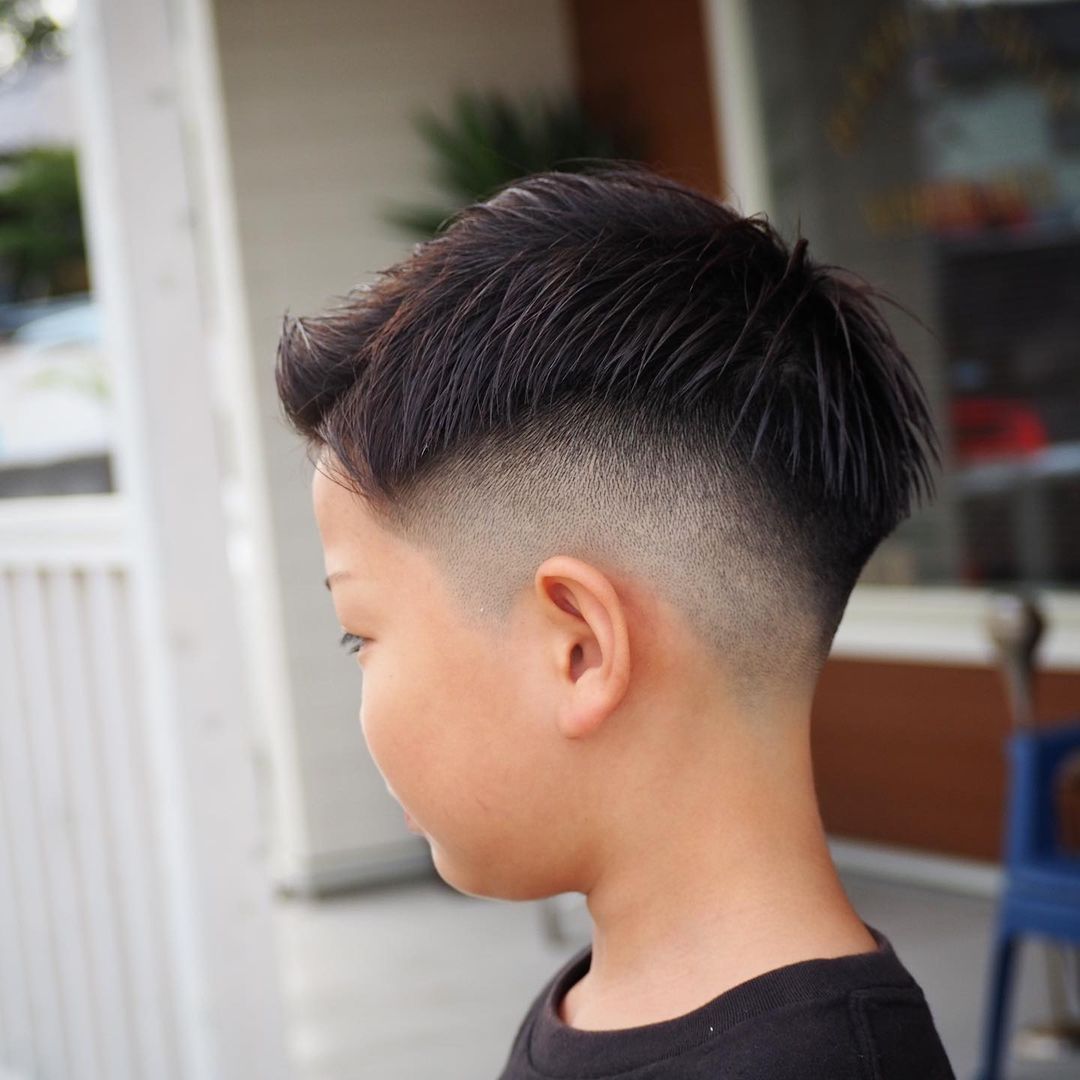 睡眠 小男孩发型15款,又帅又精神,你儿子值得拥有