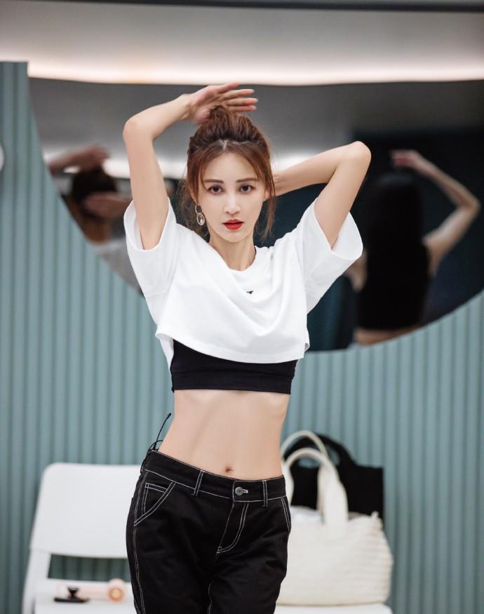 张歆艺|浪姐减肥太绝,宁静瘦小一号罩杯阿娇大变样,金晨求张歆艺瘦慢点