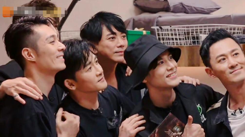 苏有朋|姜还是老的辣！49岁苏有朋翻盘逆转，《披哥2》排名碾压张智霖