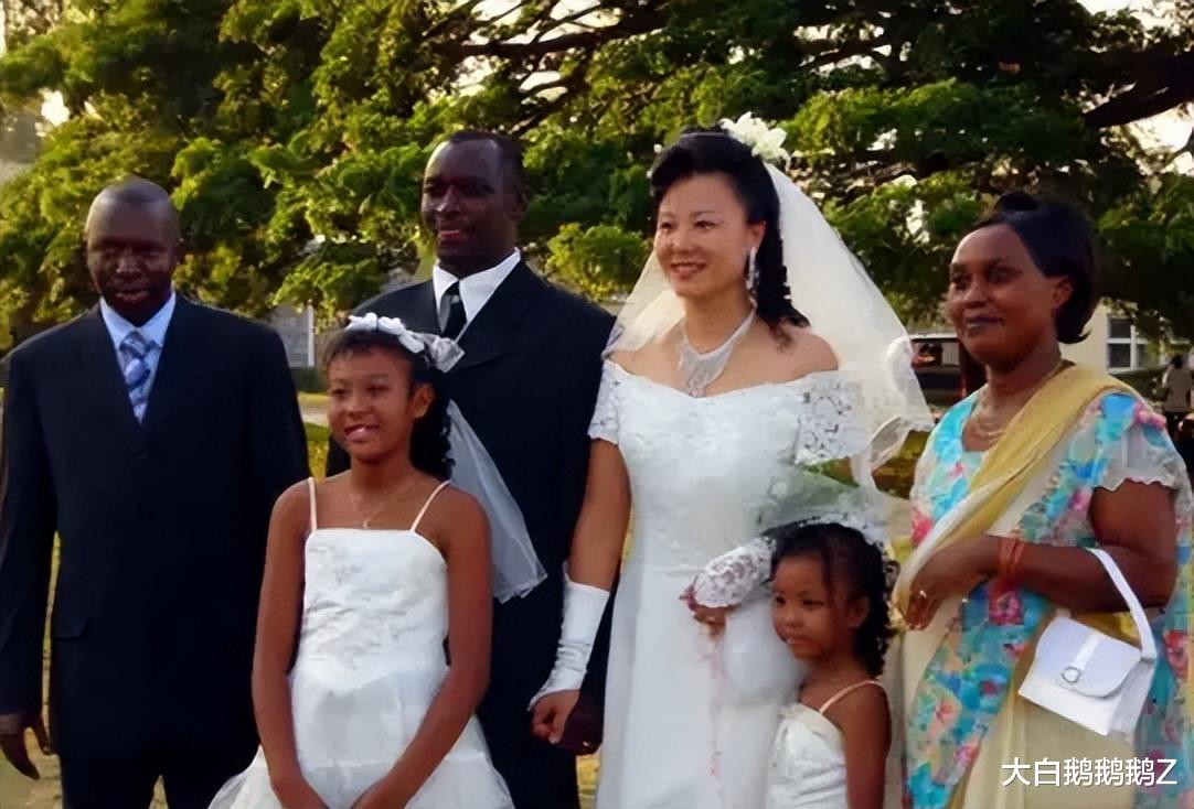 王丽红|清华才女王丽红，选择了一个外国丈夫，并拥有了4个混血宝宝