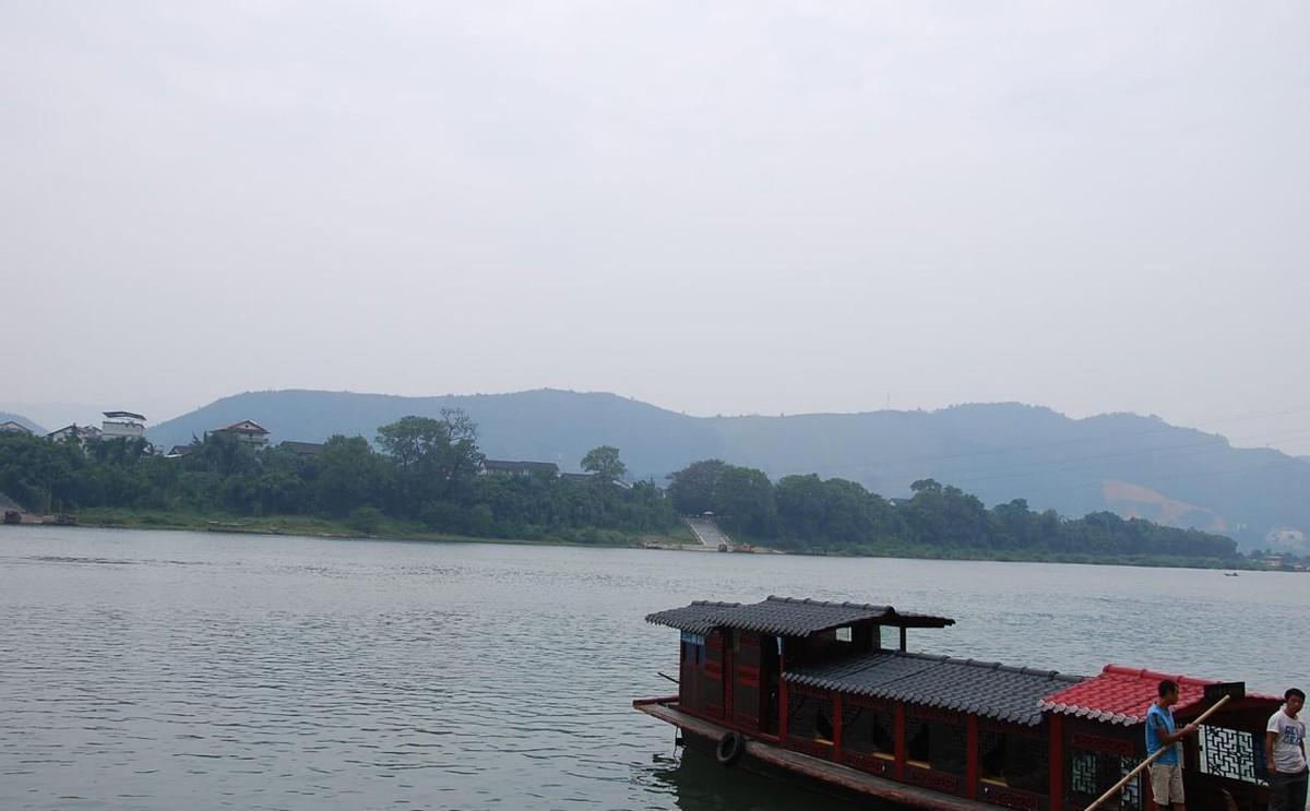 古镇|中国“漂”在水上的古城,400年不通车,驱散疲惫的绝佳选择!