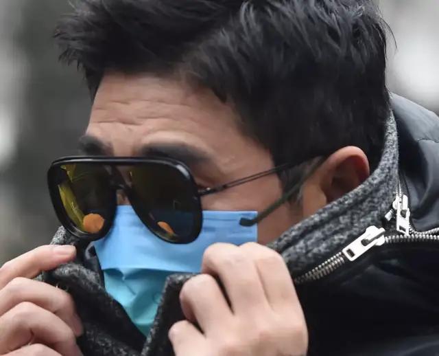 明星|春晚大联排曝光，明星现身包袱重，朱一龙全遮脸，宋祖儿没经验