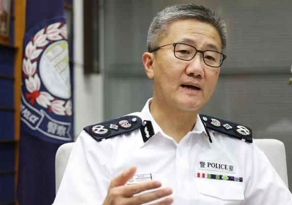 4名公务员被逮捕!香港国安处突然出手,不排除抓捕更多人