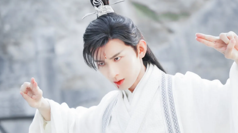 底线|《底线》捧红了谁？两女一男，好演员赶上了好剧本