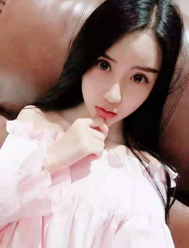 女孩|“高价伴游”纪实，主力是女大学生，简介称：提供一切服务，包满意