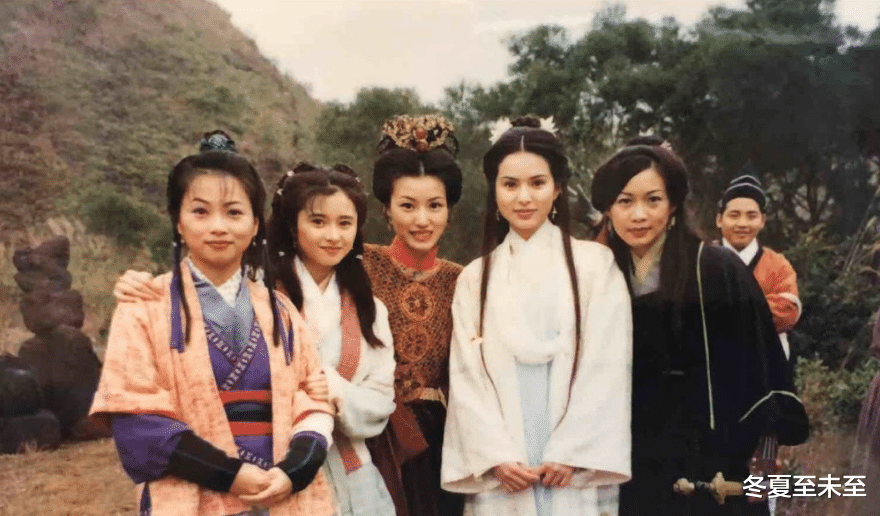 黄日华|黄日华版《天龙八部》主演们的现状