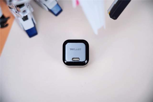 苏泊尔|PD充电套装,用了它移动设备通吃—TECLAST PD30W氮化镓充电套装