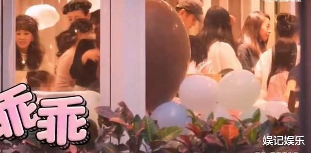 海豚|霍建华爱女派对曝光，小海豚圆脸大耳很漂亮，林心如哄女儿超温柔