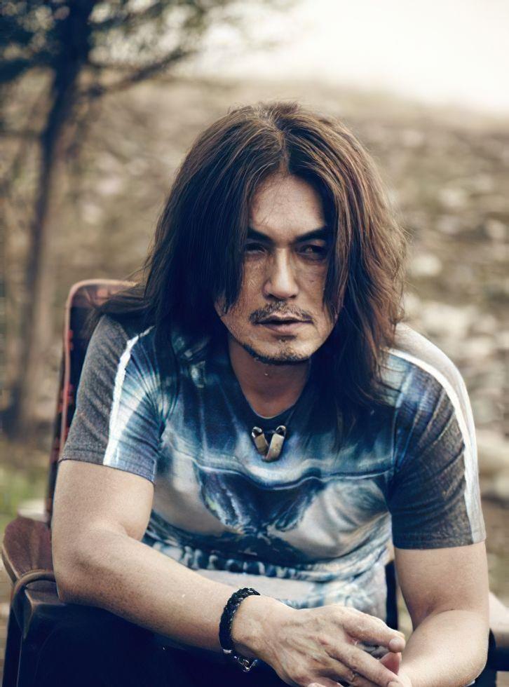 迪克牛仔|摇滚老炮迪克牛仔:绰号“老爹”,23年前火遍全国,如今走穴为生