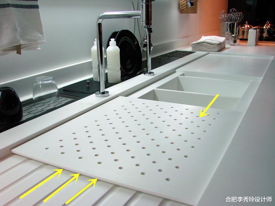 天天用水槽,怎么没想到把水槽做大,加2块活动板,用来沥水切菜