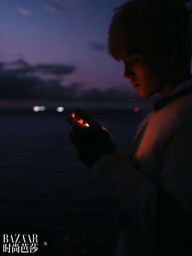 陈飞宇|恋爱的味道！陈飞宇张婧仪海边甜蜜情侣大片曝光