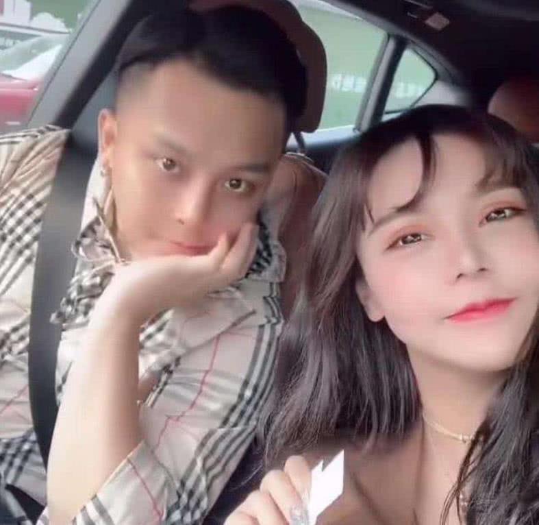 电影|\问题少女\韩安冉的开挂人生，22岁结了三次婚，生产过程也要直播