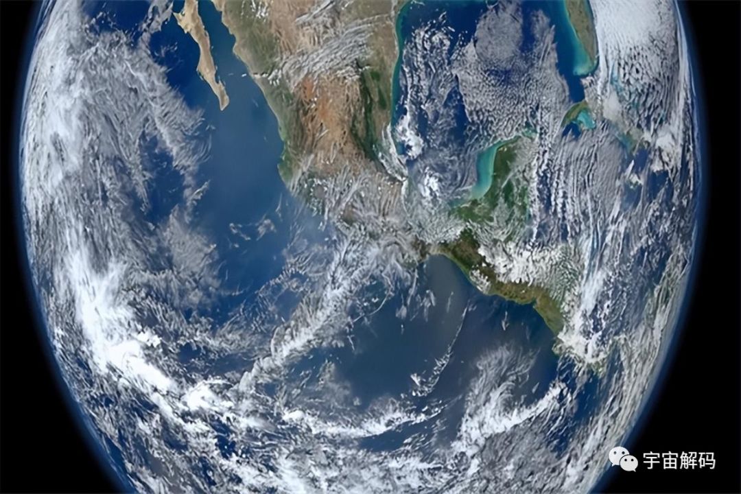 在太空拍摄的10张最令人难以置信的照片