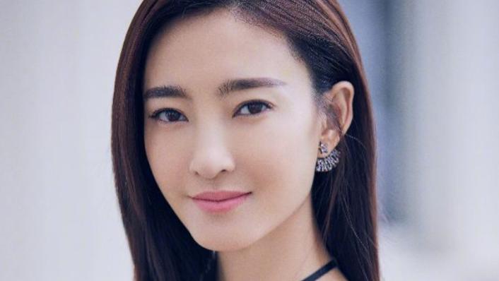 王丽坤|女星老公诈骗后续：涉案8个亿，4700万豪宅被冻结，王丽坤遭猜测