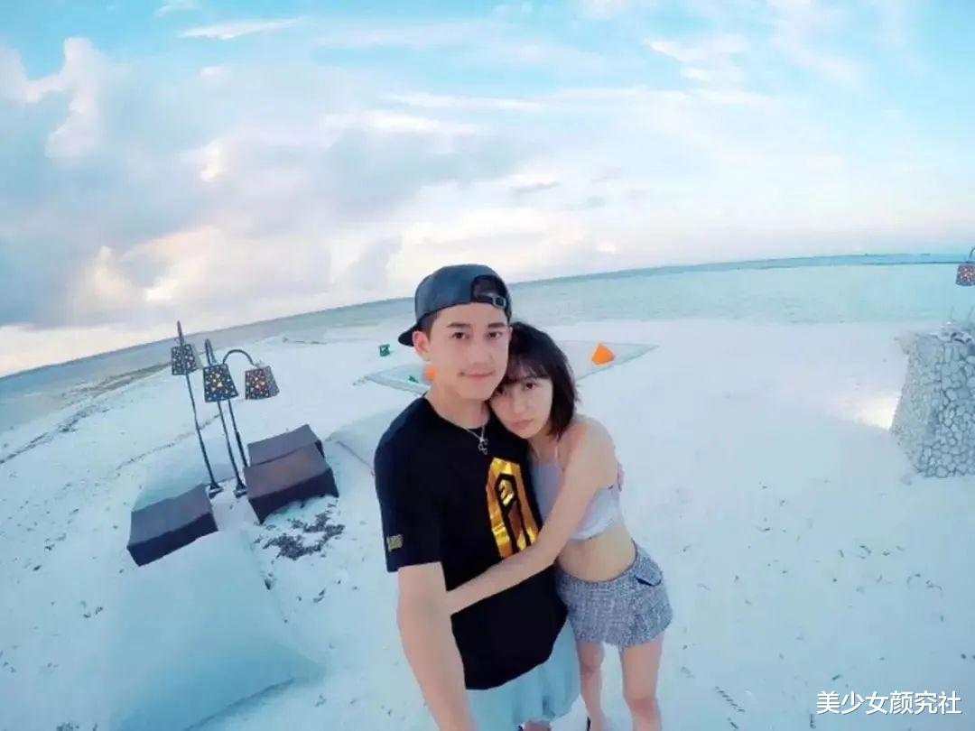 苏醒|糊咖终于翻红，却被曝脚踏两只船？