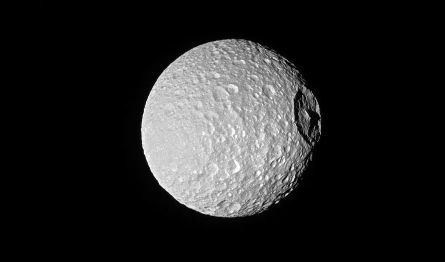 土星的“死星”卫星米玛斯或隐藏着史诗级的秘密