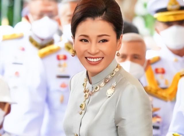 苏提达|44岁苏提达得到传承珠宝，碧玺项链加持己身，包揽恩宠提升好感度