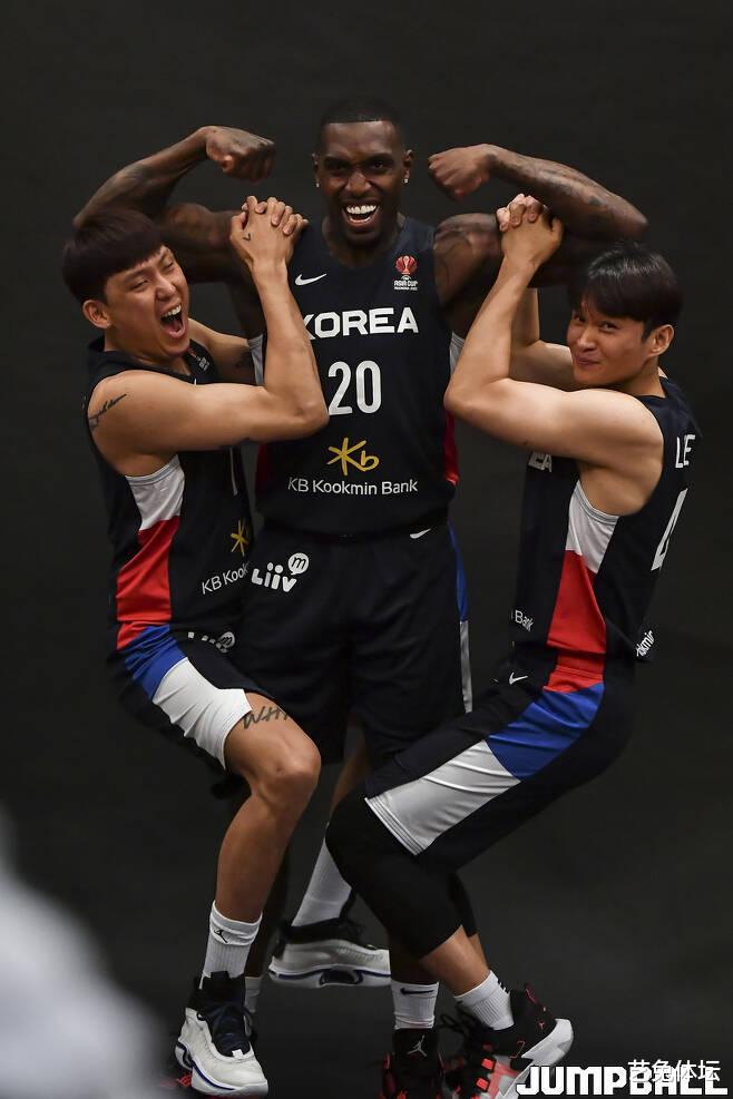 韩国队|亚洲杯首战总结，韩国媒体大放厥词：这是中国男篮最差的一届