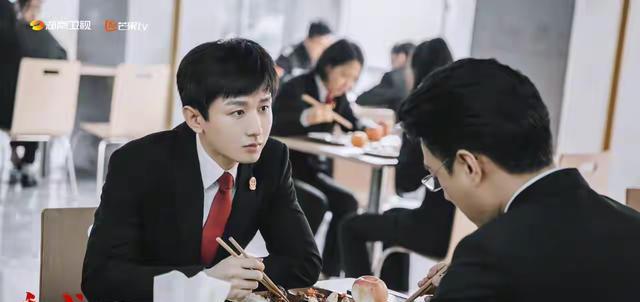 底线|《底线》中获得观众一致认可的三位演员,每一位都是实至名归!