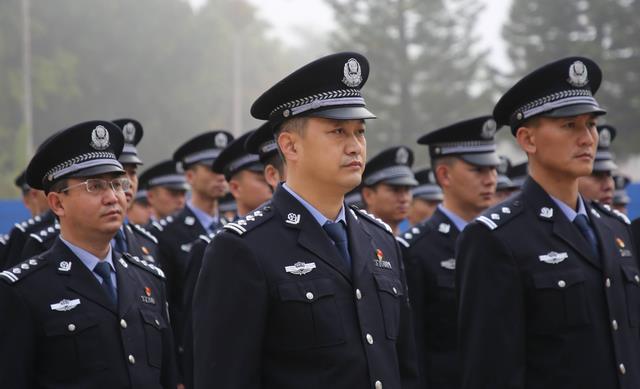 晴隆|行政编警察与事业编警察有何区别?毕业生要提前了解,避免踩坑