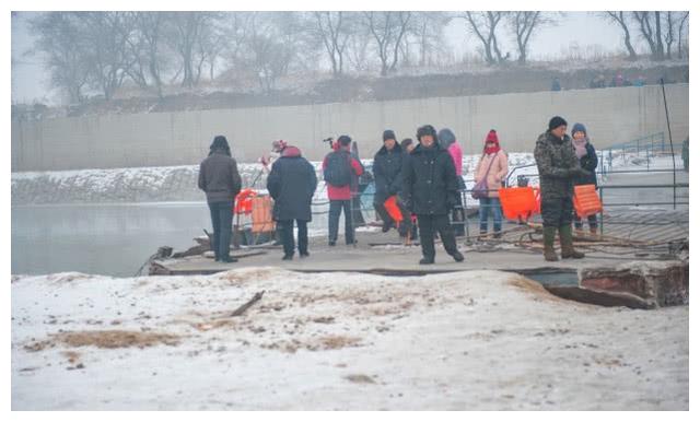 旅游商品|东北景点奇观:房子上看到“取暖”2字,可别当写着玩的