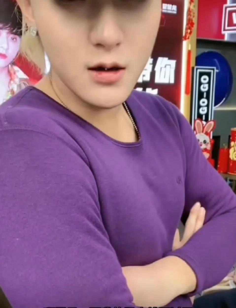 余景天|24小时6个瓜,余景天陷入接机风波,黄子韬直播间传女保士保暖衣