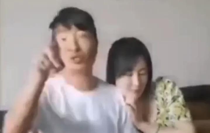 余秀华|杨储策“官宣”新女友，余秀华大方送上祝福，网友直呼：杀人诛心