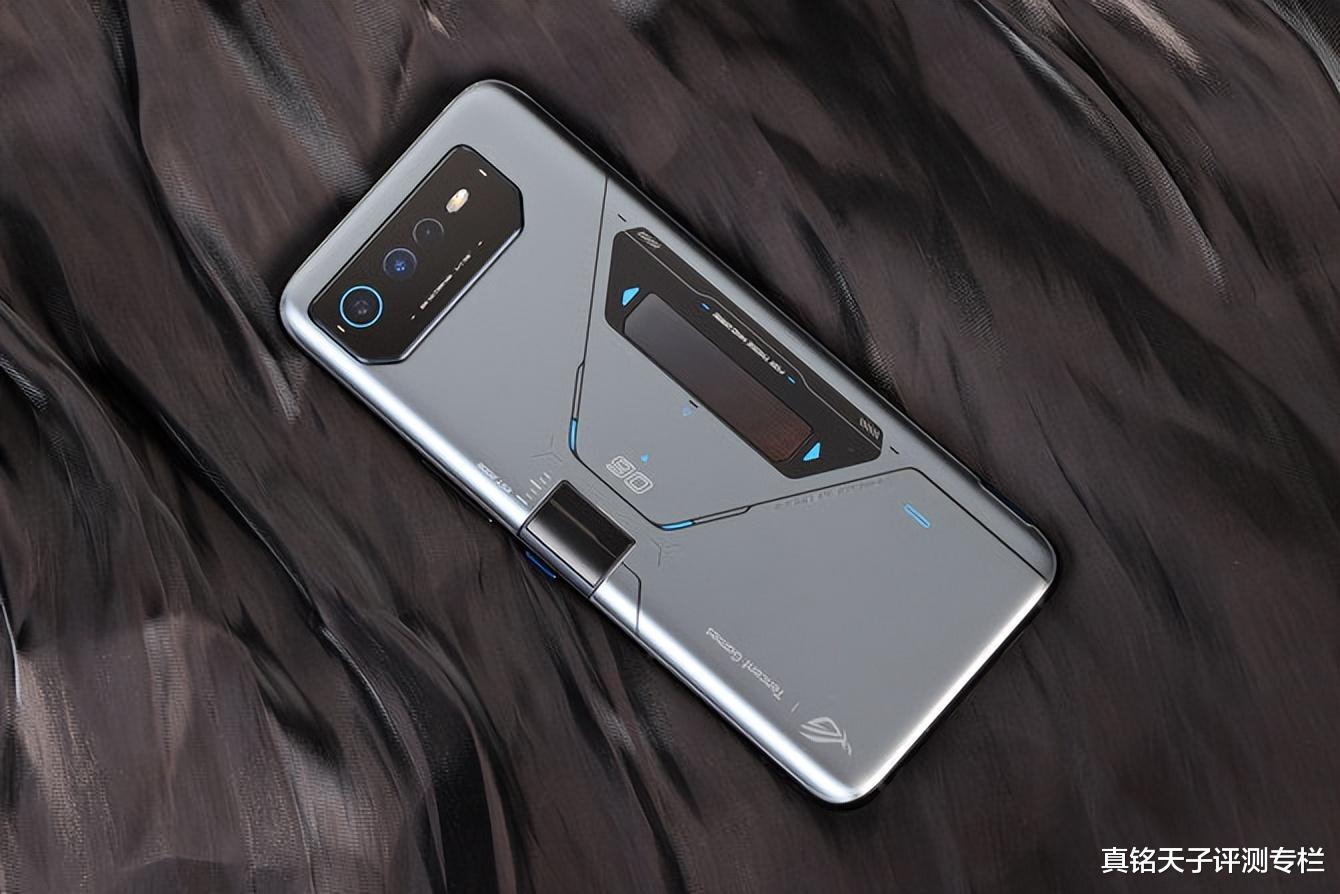 AMD|双11手机怎么挑?从需求出发,游戏党、爱拍照推荐这三款给你