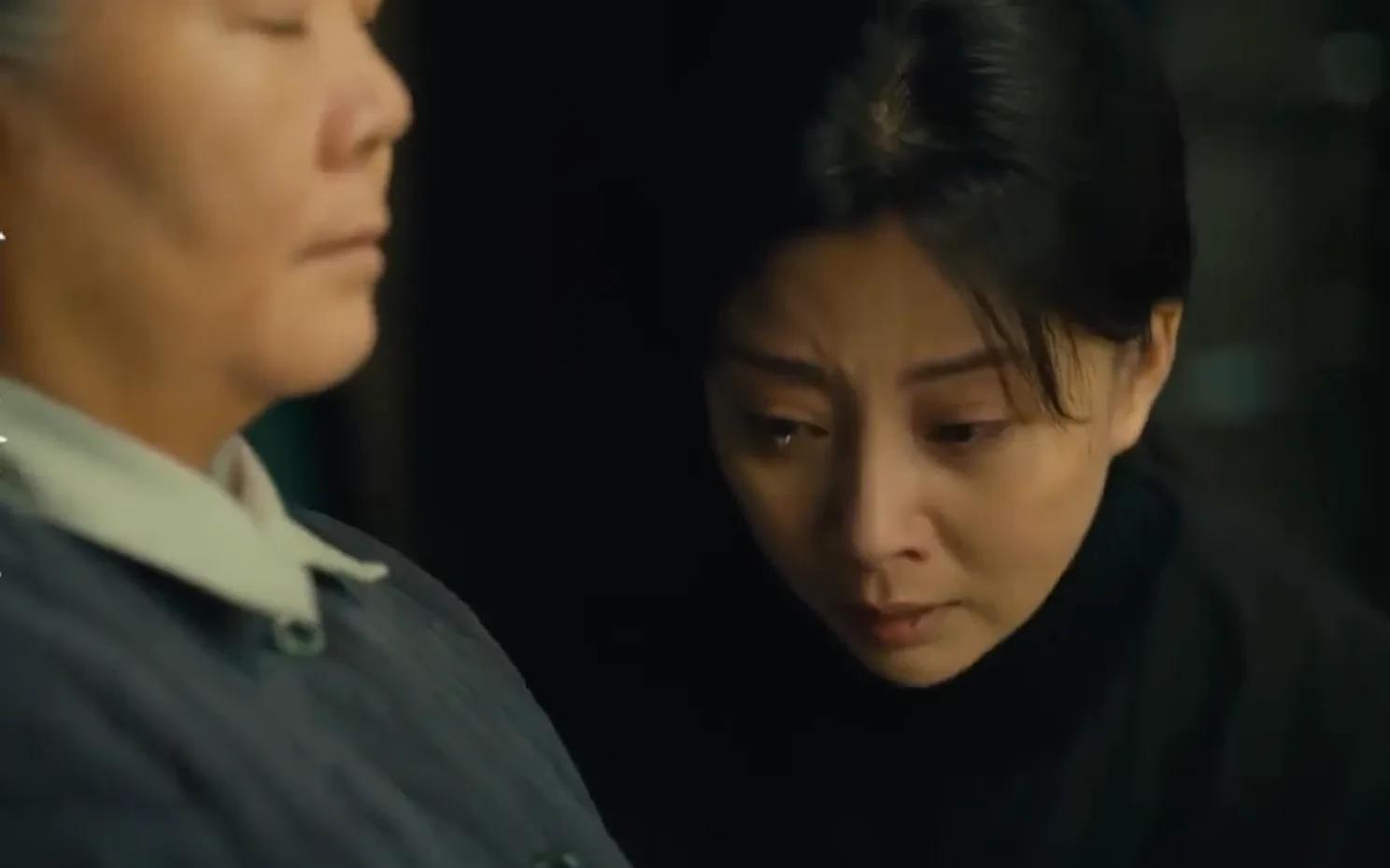 人世间|被“哭”戏破防了，真正的好演员，一个动作，就有足够的带入感